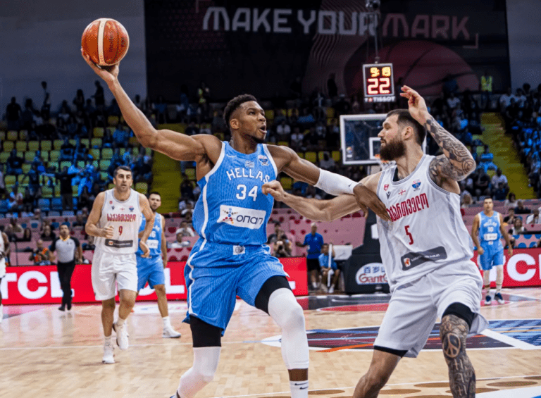 Απίθανη φάση με Σλούκα και Αντετοκούνμπο για την Εθνική (vid)