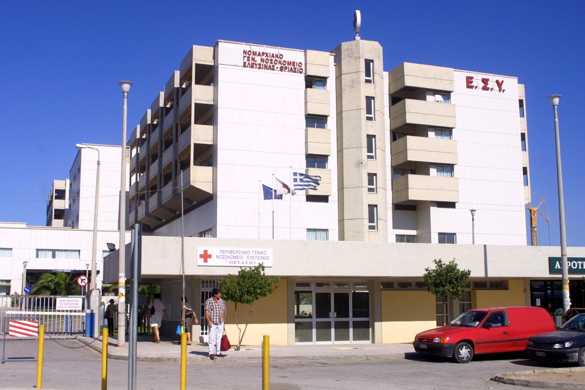 Φωτιά στην Αμμουδάρα: Συγκλονιστική μαρτυρία του πατέρα του 40χρονου εγκαυματία – «Πατέρα, καίγομαι!»