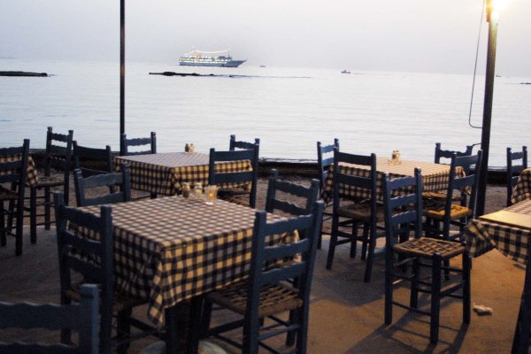 Πάνω από 400 παραβάσεις εντόπισαν τα κλιμάκια της ΑΑΔΕ μέσα σε μία εβδομάδα