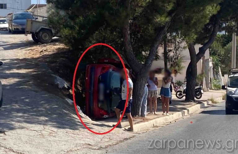 Χανιά: Τροχαίο με ανατροπή οχήματος που σφήνωσε σε δέντρο – Ένας τραυματίας