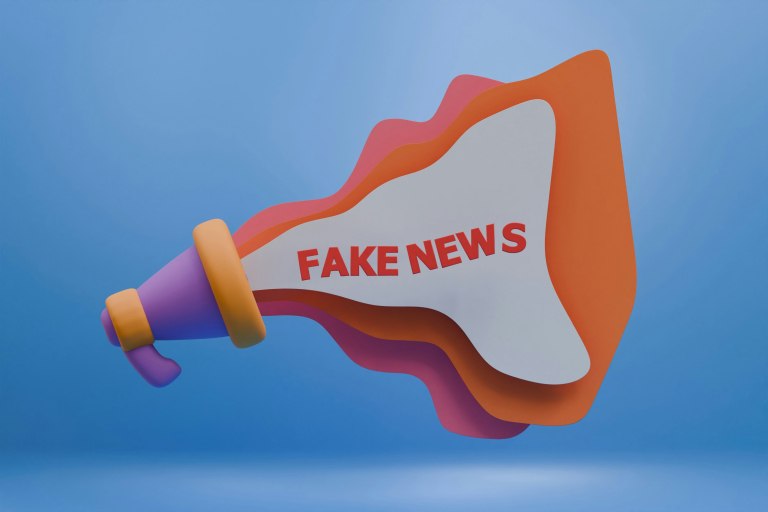 Τα «fake news» για το εργασιακό νομοσχέδιο και η κυβέρνηση – Κοίτα ποιος μιλάει