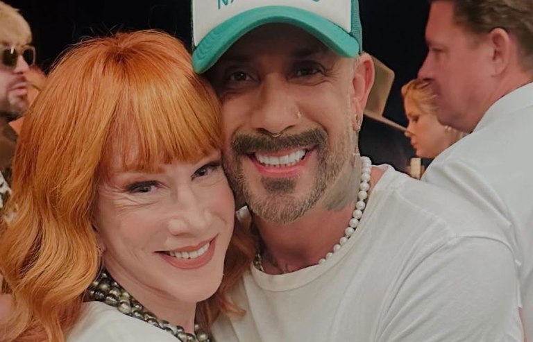 Η Κάθι Γκρίφιν έκανε τρίτη, νέα επέμβαση στο πρόσωπό της – «Είμαι τόσο ματαιόδοξη»