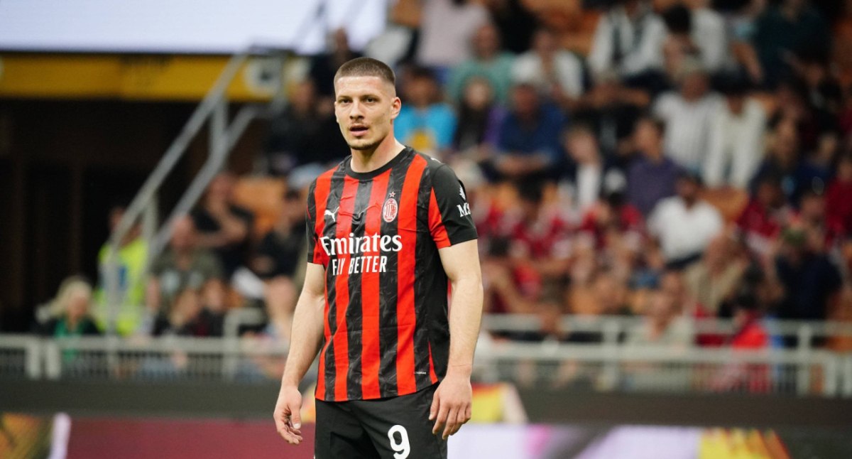 Έφτασε στην Ελλάδα για την ΑΕΚ ο Γιόβιτς