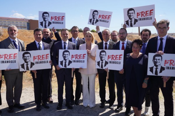 Κωνσταντινούπολη: «Μπλόκο» των Τούρκων σε Δούκα και Ευρωπαίους Δημάρχους που ήθελαν να δουν τον Ιμάμογλου