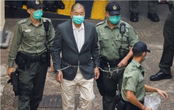 Τραμπ: Θα κάνω ό,τι μπορώ για να σώσω τον φυλακισμένο επιχειρηματία Τζίμι Λάι στο Χονγκ Κονγκ