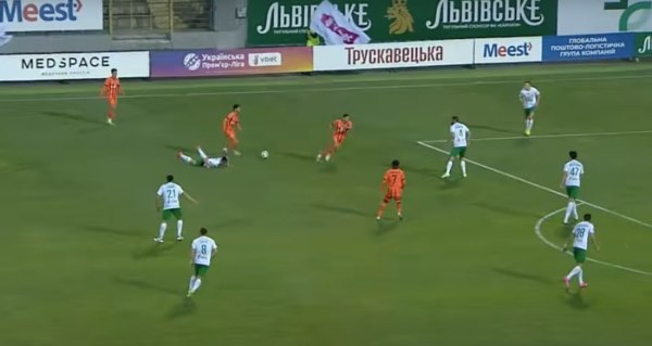 Ποδοσφαιρικός αγώνας στην Ουκρανία διεκόπη λόγω αεροπορικής επιδρομής