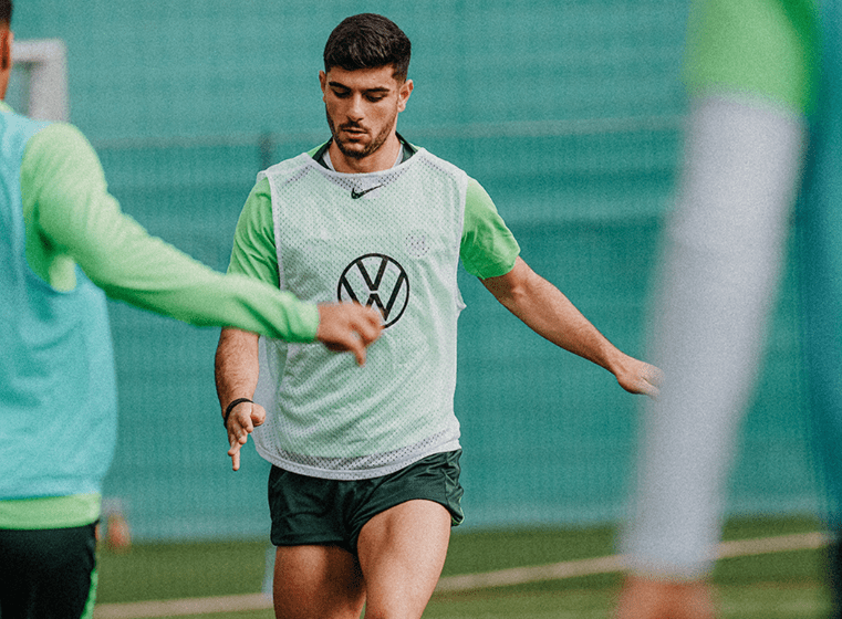 Επιμένουν στο εξωτερικό για Λίβερπουλ και Κουλιεράκη