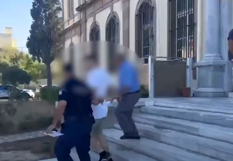 Προφυλακιστέος ο 57χρονος κατηγορούμενος για 7 πυρκαγιές στη Δυτική Λέσβο