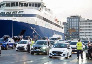 Σταδιακή επιστροφή των αδειούχων του Αυγούστου – Γεμάτα επιστρέφουν τα πλοία σε Πειραιά, Ραφήνα και Λαύριο