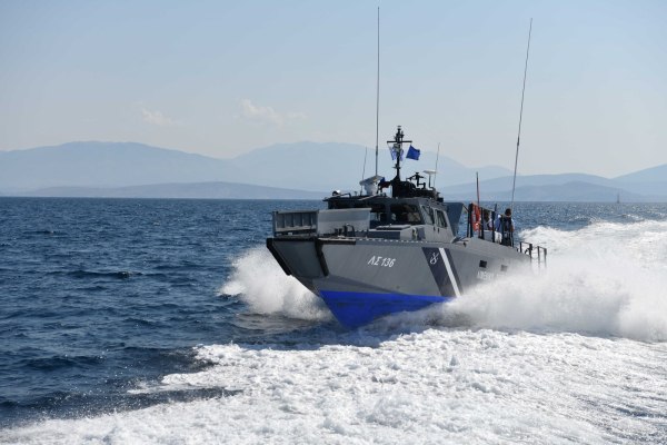 Λιμενικό: Τρεις επιχειρήσεις διάσωσης μεταναστών σε Γαύδο και Καλαμάτα – 165 άτομα σε 24 ώρες
