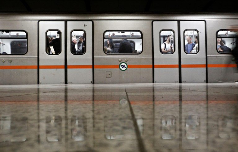 Δεκαπενταύγουστος: Πώς κινούνται τα Μέσα Μαζικής Μεταφοράς