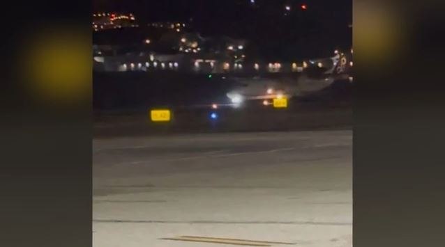 Αναγκαστική προσγείωση ελικοφόρου αεροσκάφους στη Μύκονο