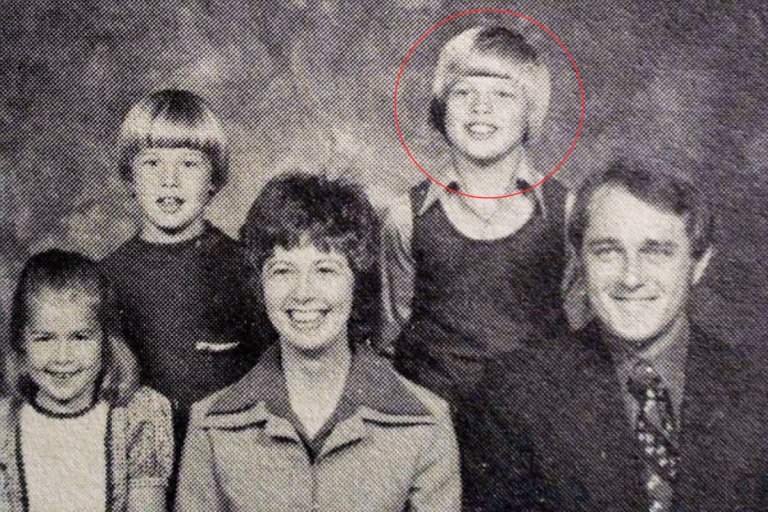 Θρήνος για τον Μπραντ Πιτ: Πέθανε η μητέρα του Tζέιν – «Μισούσε τη Τζολί, προτιμούσε την Άνιστον»