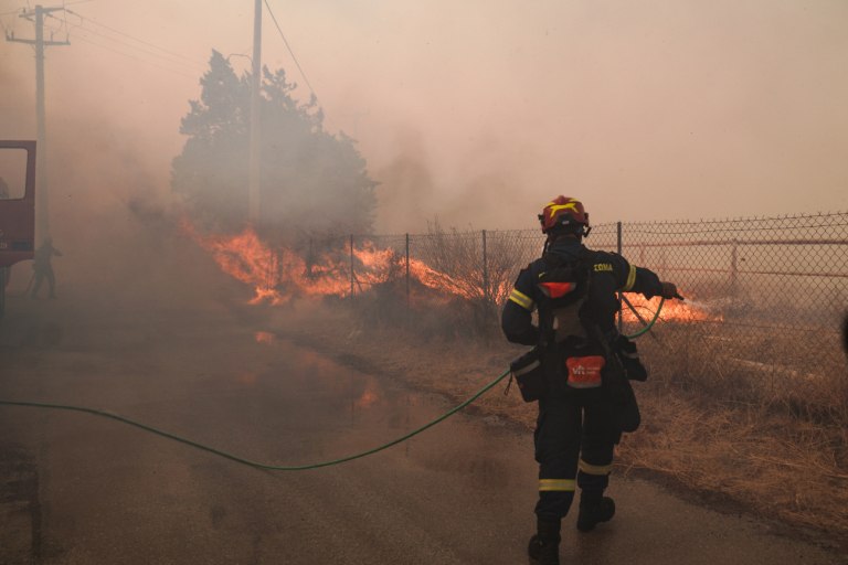 Πολύ υψηλός κίνδυνος πυρκαγιάς την Τετάρτη σε 10 Περιφέρειες