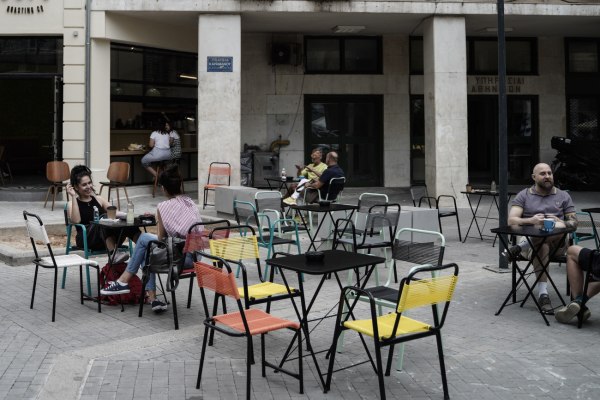 Εστίαση: Σε σταυροδρόμι οι επιχειρήσεις – Οι τρεις «παράλληλες κρίσεις»