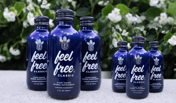 Feel Free: Εθισμός και χρέη από το φυτικό ποτό που έγινε μόδα