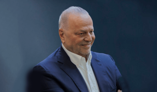 Metlen: Αλλαγή σελίδας – Το ιστορικό ντεμπούτο στο LSE