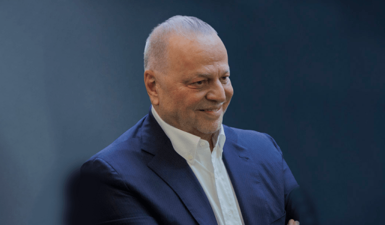 Metlen: Αλλαγή σελίδας – Το ιστορικό ντεμπούτο στο LSE