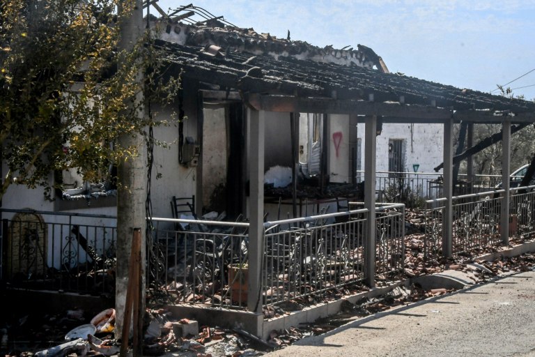 Φωτιές: Τα κατεστραμμένα σπίτια και οι επιχειρήσεις σε Αχαΐα, Ζάκυνθο, Πρέβεζα και Άρτα