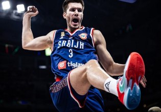 Πρόστιμο και αποκλεισμός ενός αγώνα με αναστολή, η ποινή στον Πετρούσεφ για τη γροθιά (vid)