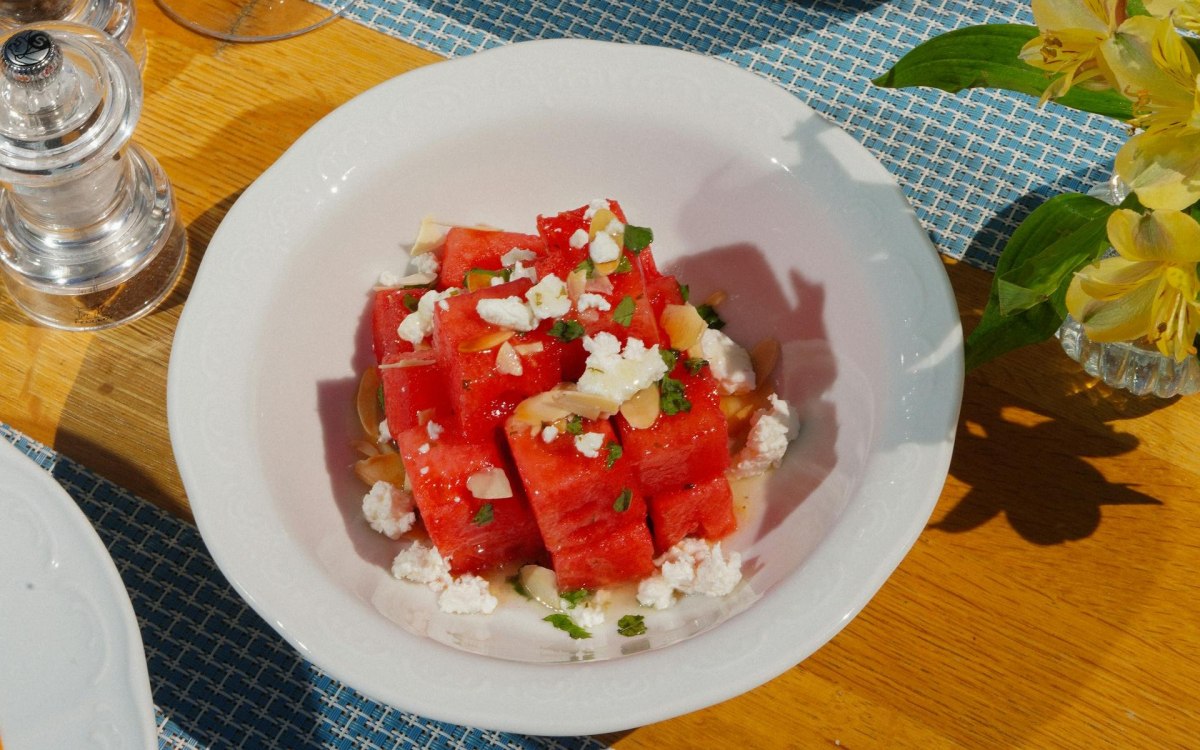 Συνταγή: Σαλάτα με καρπούζι και φέτα