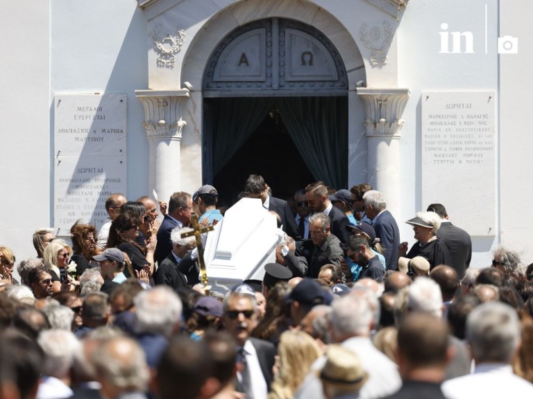 Λένα Σαμαρά: Το τελευταίο αντίο στην κόρη του Αντώνη Σαμαρά – «Ευχαριστώ για αυτό το δώρο έστω και για 34 χρόνια»