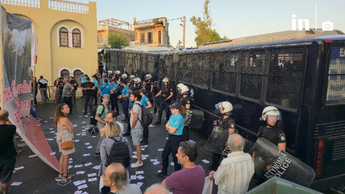 Συγκέντρωση κατά του ισραηλινού κρουαζιερόπλοιου Crown Iris στον Πειραιά