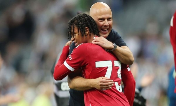 Ποιος είναι ο Ρίο Νγκουμόα που επισκίασε τα πάντα στην Premier League με το νικητήριο γκολ στις καθυστερήσεις επί της Νιούκαστλ;