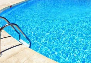 Μύκονος: Σύνεργα ναρκωτικών και λευκή σκόνη βρέθηκε στο δωμάτιο όπου εντοπίστηκε νεκρός ο 25χρονος