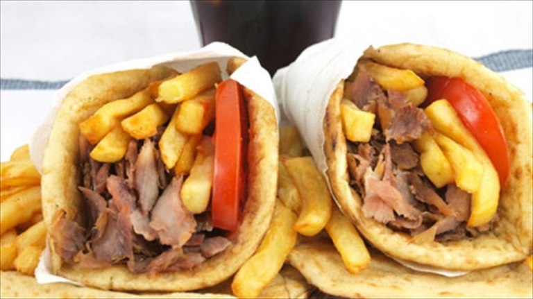 Πιτόγυρο από… χρυσάφι – Έσπασε το φράγμα των 6 ευρώ στο Ηράκλειο