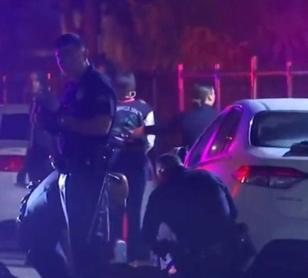 Λος Άντζελες: Δύο νεκροί και έξι τραυματίες μετά από πυροβολισμούς σε πάρτυ