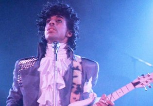 Η κληρονομιά του Prince λάμπει ακόμα: Το all time classic Purple Rain γίνεται μιούζικαλ