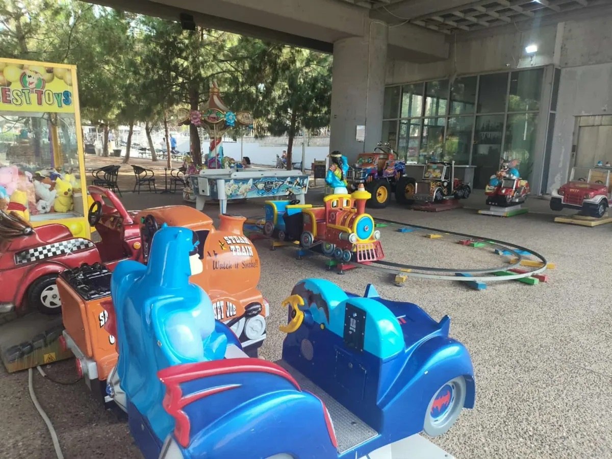 Θεσσαλονίκη: Προκαταρκτική έρευνα για το πεντάχρονο που υπέστη έγκαυμα σε αναψυκτήριο με ψυχαγωγικά παιχνίδια