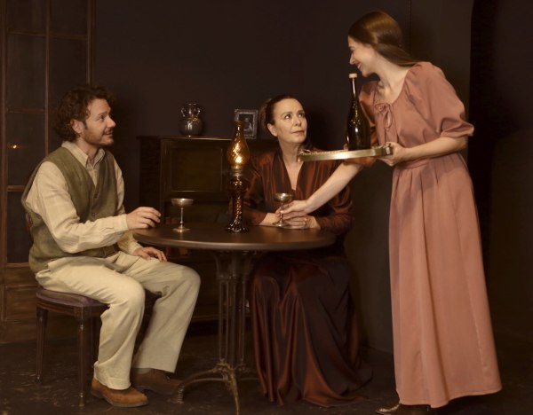 Οι «Βρικόλακες» επιστρέφουν στο θέατρο Radar