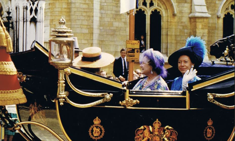 Η πριγκίπισσα Μαργαρίτα με τη μητέρα της, Βασιλομήτωρ Ελισάβετ / Wikimedia Commons