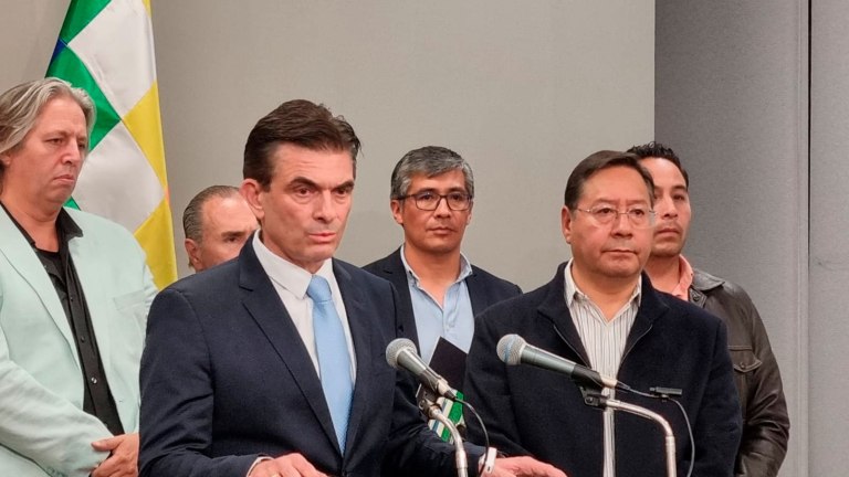 Βολιβία: Απόλυτη κυριαρχία της Δεξιάς – Πανωλεθρία της Αριστεράς, στην εξουσία για 20 χρόνια