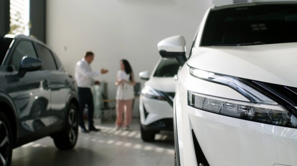 Αγορά ΙΧ: Μπαράζ εκπτώσεων έως 10.000 ευρώ