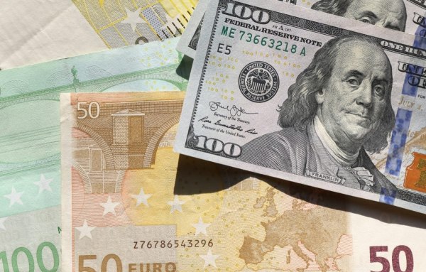 Η νέα απειλή για το ευρώ δεν είναι το δολάριο – Τι φοβούνται αξιωματούχοι της ΕΚΤ