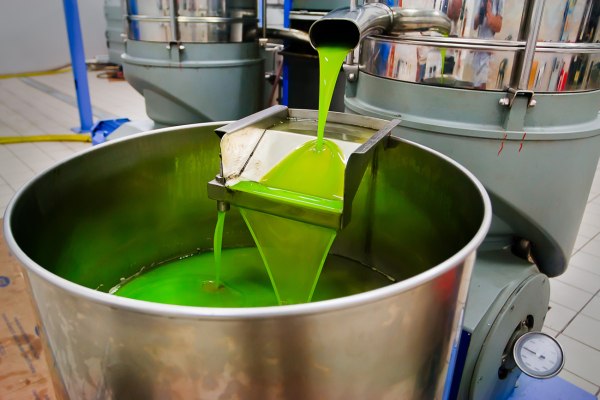 Ελαιόλαδο: Απειλή τα όρια MOAH που θεσπίζει η Κομισιόν