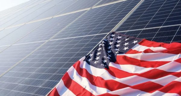 Ο Τραμπ τερματίζει επιδοτήσεις 7 δισ. δολαρίων για την εγκατάσταση φωτοβολταϊκών