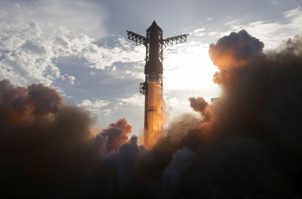 Πρώτη επιτυχημένη δοκιμή για το Starship του Έλον Μασκ