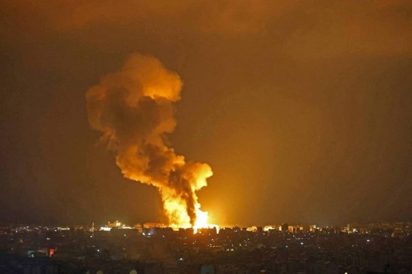 Συρία: Σειρά πληγμάτων εξαπέλυσε το Ισραήλ για δεύτερη συνεχόμενη μέρα