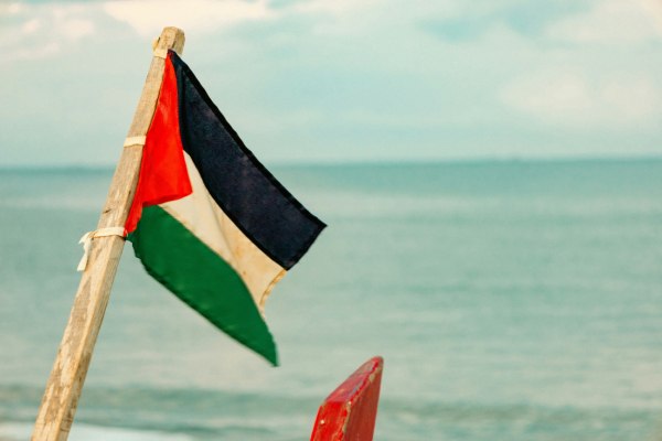 Τι σημαίνει η αναγνώριση παλαιστινιακού κράτους – Η ιστορία πίσω από τη λύση των δύο κρατών