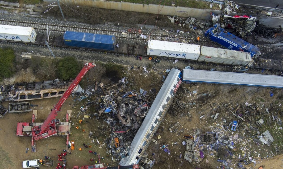 Η «συνάντηση της Σκιάθου», η πολυπληθής «Ομάδα Αλήθειας» και ο εκλογικός σχεδιασμός 2023 αποκαλύπτουν την μεθόδευση για το «μπάζωμα στα Τέμπη»