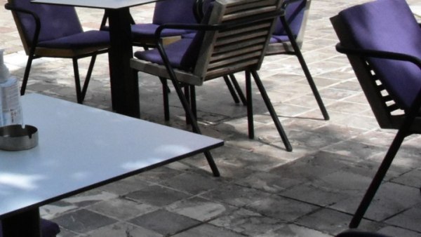 Τι προσφέρει το MyStreet στην καταπολέμηση της κατάληψης του δημόσιου χώρου – Το πρόβλημα με τα τραπεζοκαθίσματα