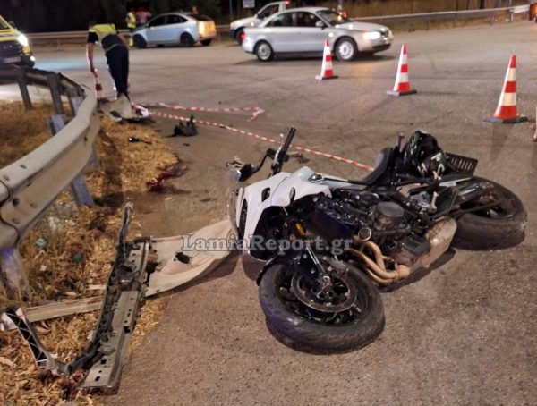 Νεκρή 32χρονη σε τροχαίο στην Αταλάντη – Αυτοκίνητο παραβίασε STOP και έπεσε πάνω στη μηχανή της