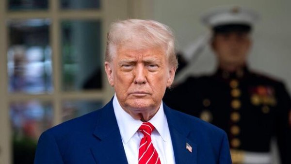 Ο Τραμπ συνεχίζει να εργάζεται για μια συνάντηση Πούτιν – Ζελένσκι, διαβεβαιώνει ο Λευκός Οίκος