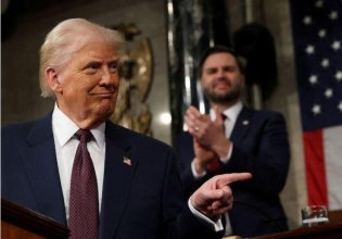 ΗΠΑ: Τι μαρτυρά η ανάρτηση Τραμπ στον δρόμο για μια ειρηνευτική συμφωνία μεταξύ Ουκρανίας – Ρωσίας