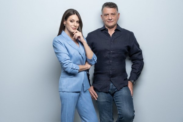 Κοινωνία Ώρα MEGA: Σαρωτικά ποσοστά τηλεθέασης στις 6 Αυγούστου