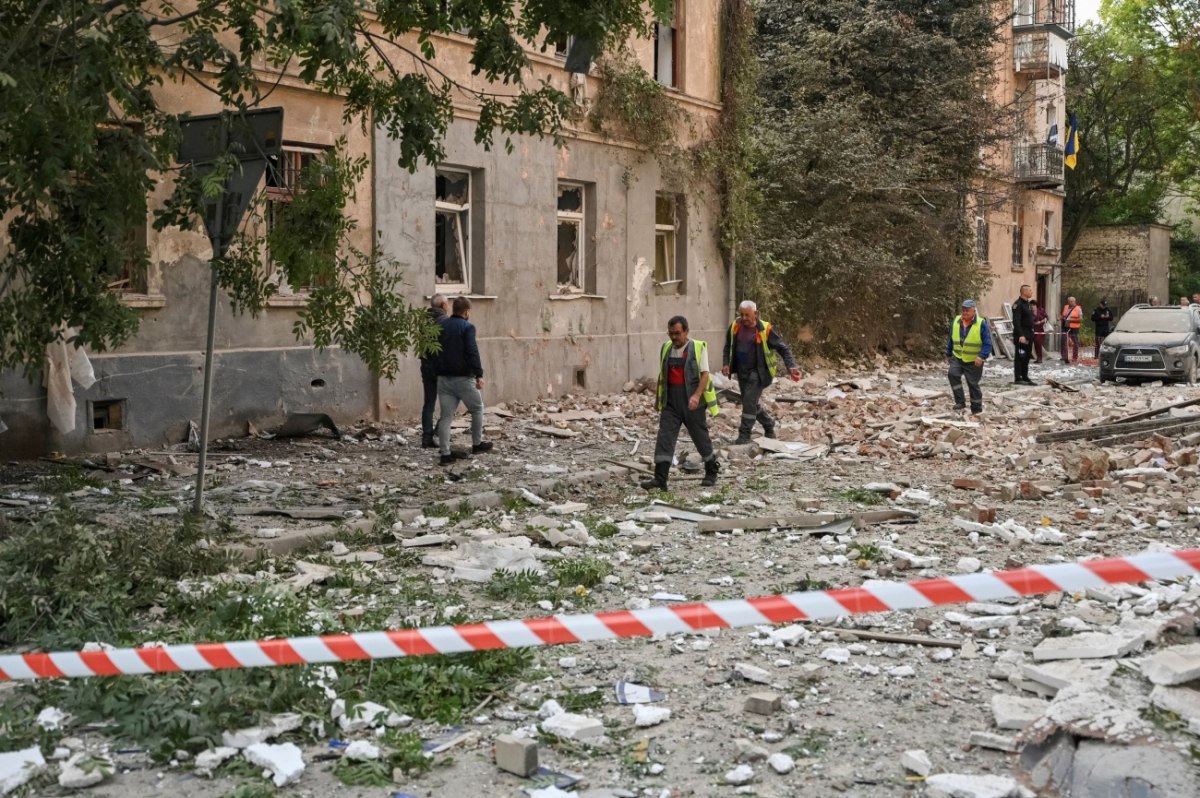 «Όχι» των Πολωνών στη συμμετοχή σε ειρηνευτική δύναμη στην Ουκρανία